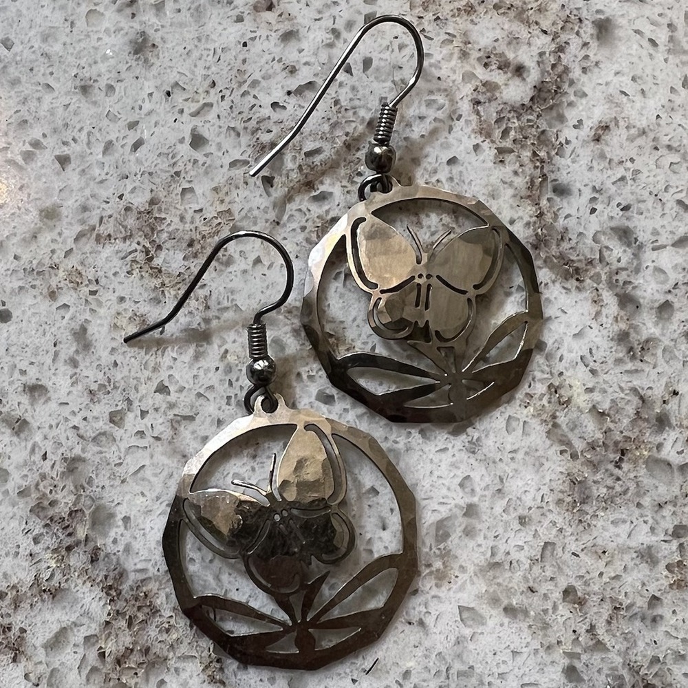 Vintage Wild Bryde Signed Cutout Butterfly Disk Dangle Earrings Silver Tone